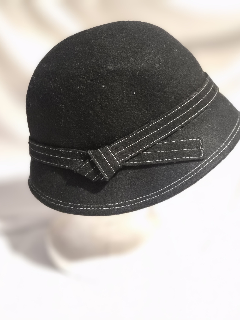 Vintage‎ Zena Hats Wool Cloche Bucket Hat Contrast Stitch Dark Academia Bow